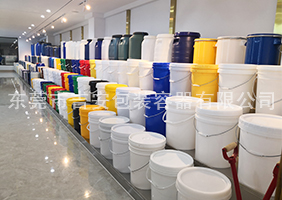 91老亚洲吉安容器一楼涂料桶、机油桶展区